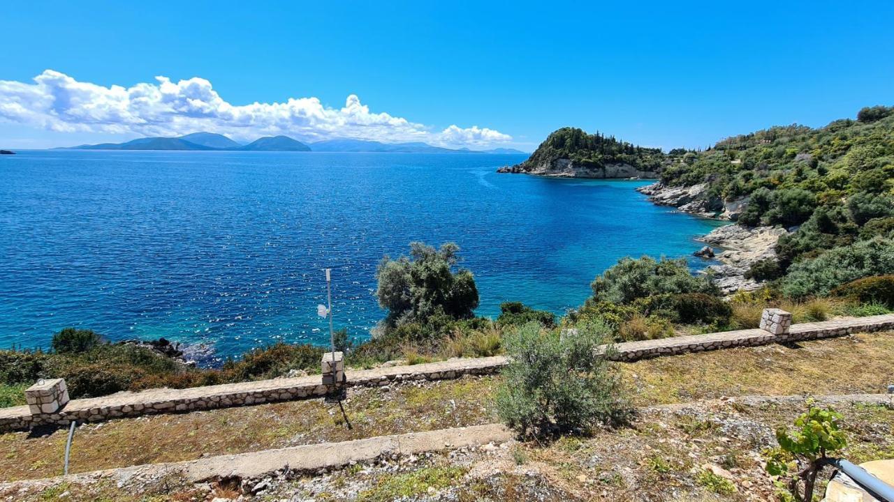 Amousso Beach Villas Marantochori Экстерьер фото