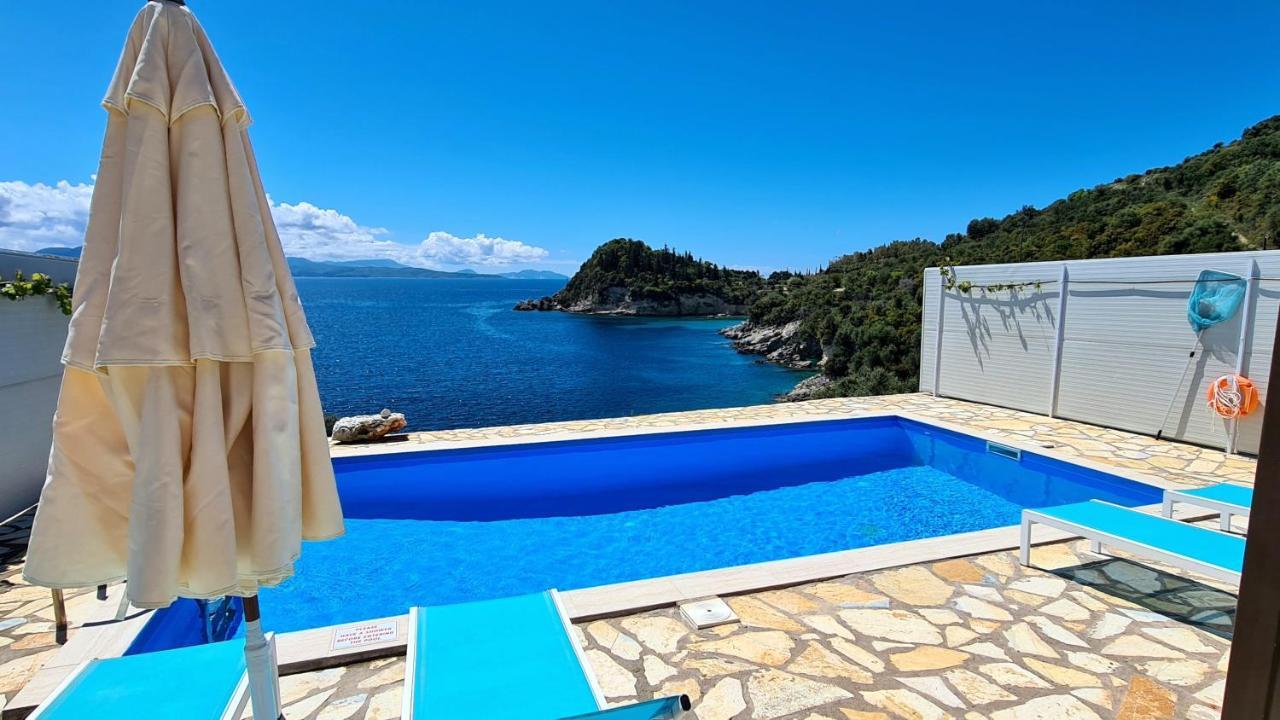 Amousso Beach Villas Marantochori Экстерьер фото
