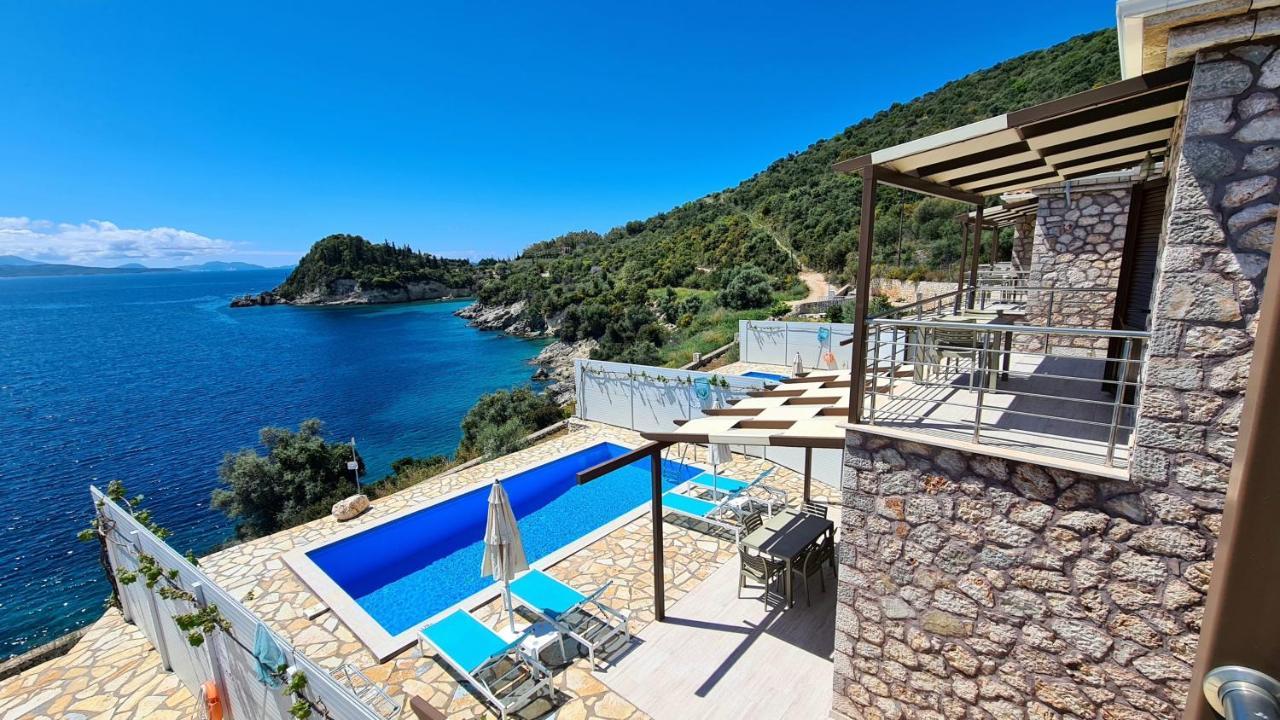 Amousso Beach Villas Marantochori Экстерьер фото