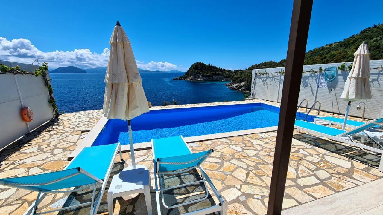 Amousso Beach Villas Marantochori Экстерьер фото